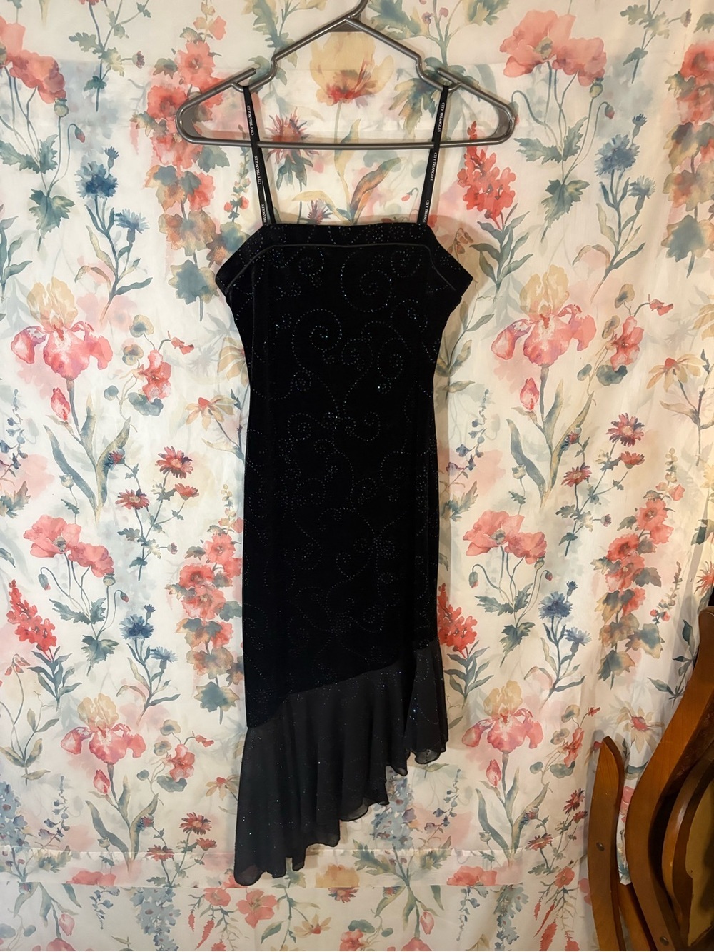 Vintage City Triangles Black Asymmetrical Velvet Dress with Sparkle